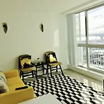 Cosy Two Bedroom High Rise